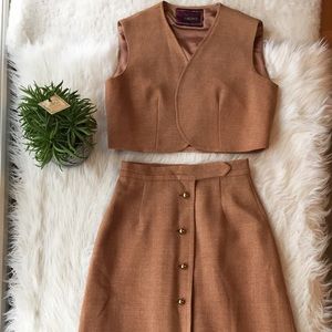 1970s Eaton's Two Piece Vest and Skirt Set
